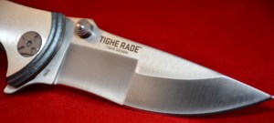 The dual ground edge gives a distinctive look and is sharp!